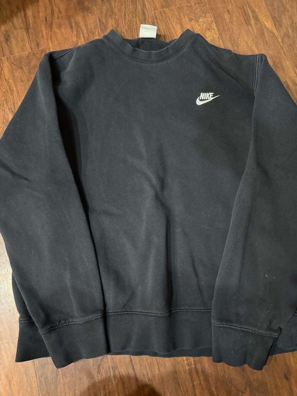 Nike Sweatshirt Size M Black Crewneck Embroidered Logo